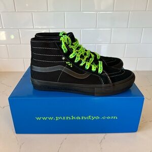 Punk & Yo x Vans sk8-hi. NIB